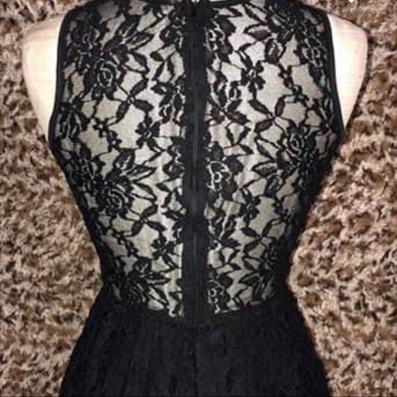 BLACK LACE DRESS - Picture 6 of 7